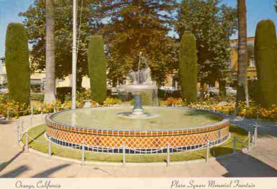Orange, Plaza Square Fountain