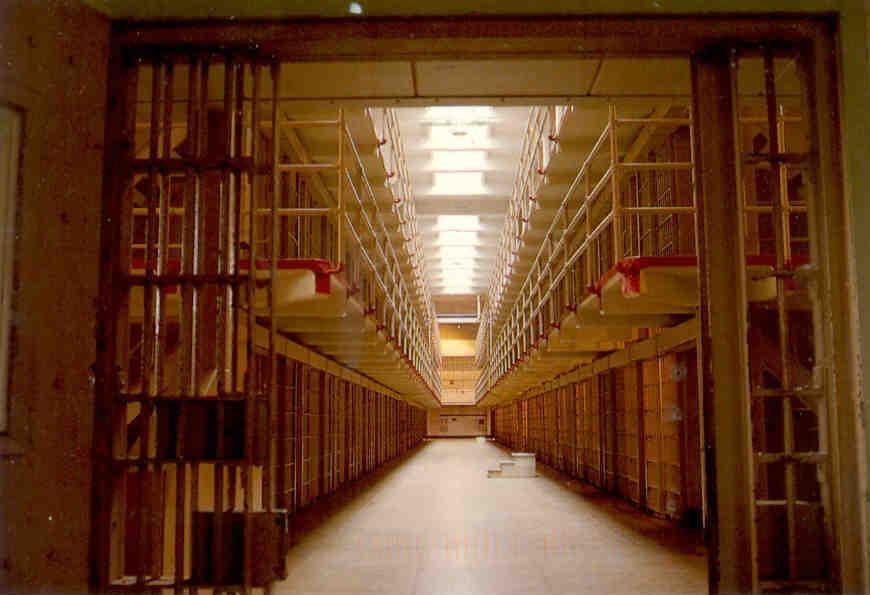 San Francisco, Alcatraz Cell Block B (Broadway)