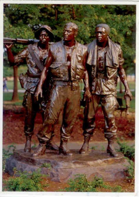 Vietnam Veterans Memorial, Three Servicemen Statue