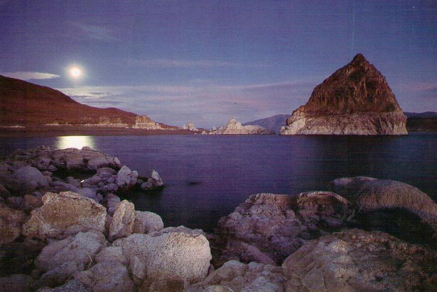 Pyramid Lake, full moon
