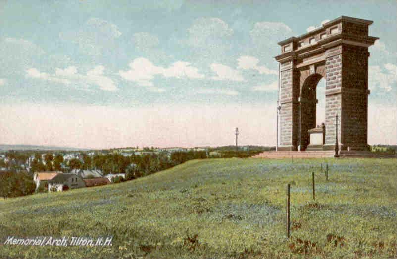 Tilton, Memorial Arch