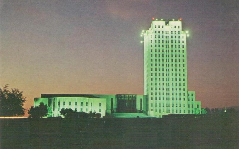 Bismarck, State Capitol Building (North Dakota, USA)