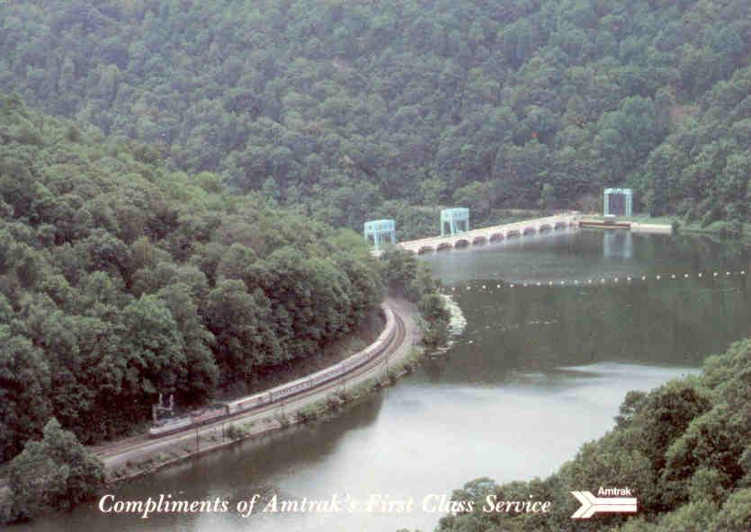 Amtrak in New River Gorge