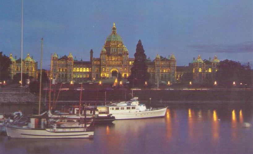 Victoria (BC), Parliament Buildings – Illuminated