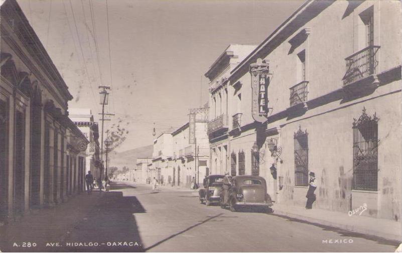 Oaxaca, Ave. Hidalgo