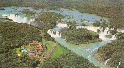 Misiones, Vista aerea de las Cataratas del Iguazu