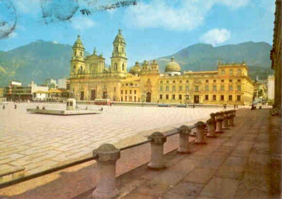 Bogota, Plaza de Bolivar