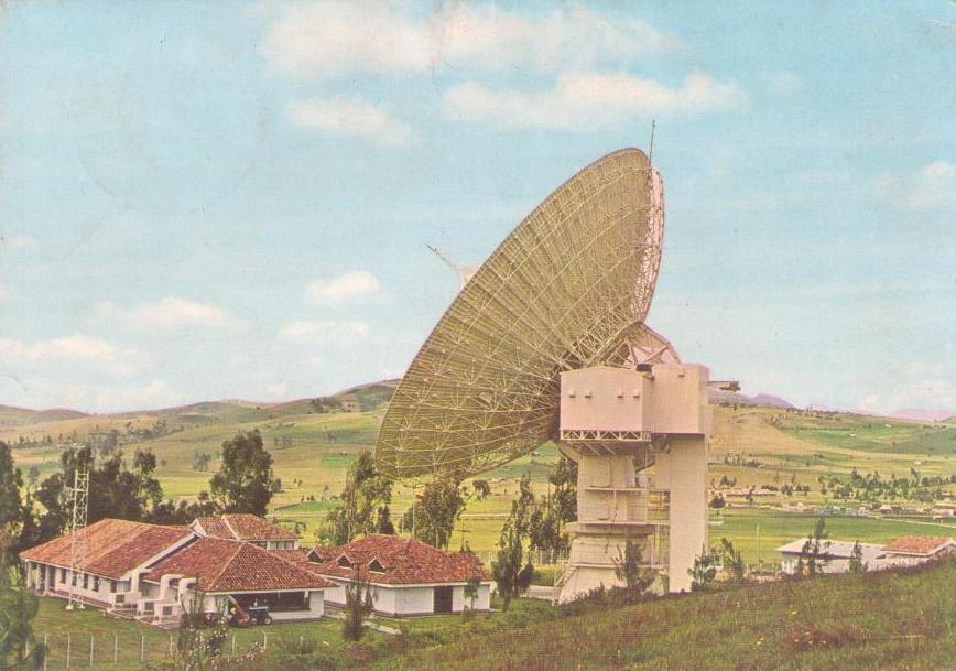 Choconta, Satellites tracing antenna