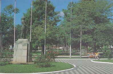 Asuncion, Plaza Juan de Salazar