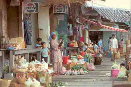 Bandar Seri Begawan, Kampong Ayer market