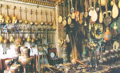 Xinjiang, Uyghur Musical Instrument Store