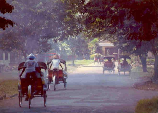 Becak drivers