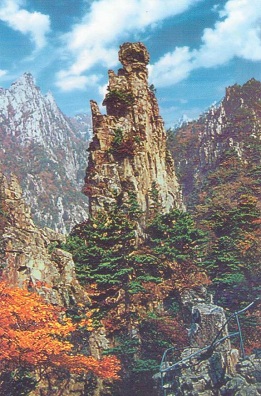 Mt. Kumgang, Kwimyon Rock