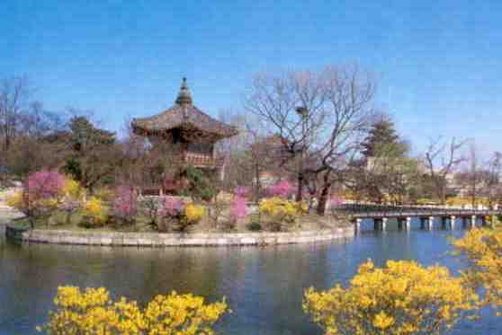 Seoul, Gyeonbog Palace, Hyangweon-jeong pavilion