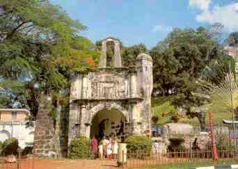 Malacca, Santiago Gate