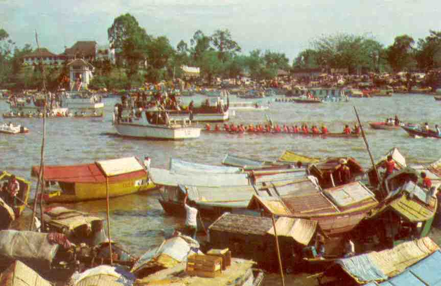 Sarawak River, boat racing