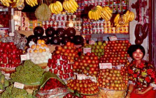 Vendors selling fruits