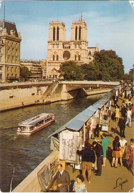 Paris, Notre-Dame and booksellers