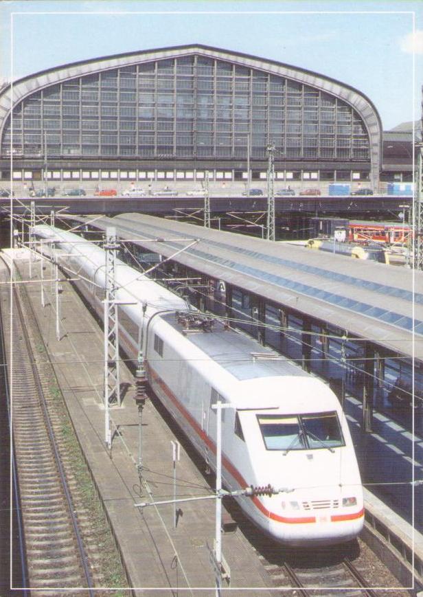 Hamburg, train