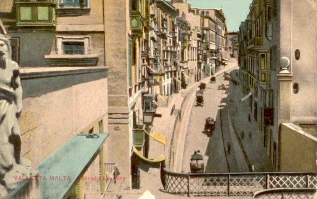 Valletta, Strada Levante