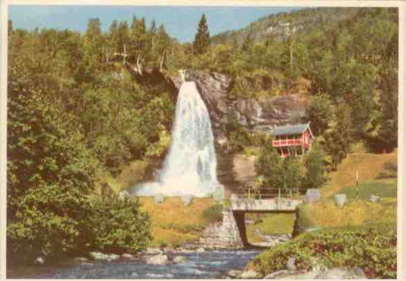 Norheimsund, Hardanger, Steinsdalsfossen waterfall