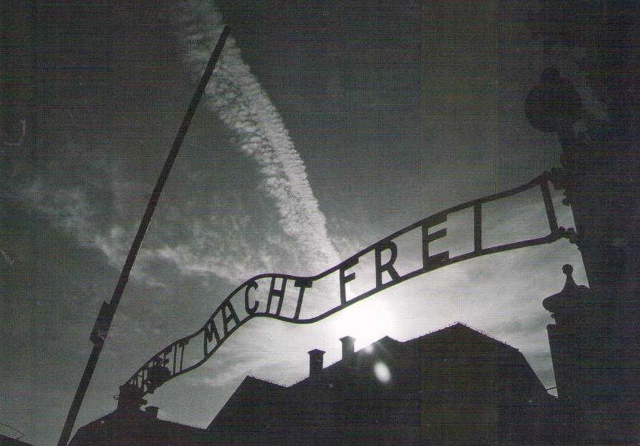 Auschwitz I – Inscription over the main camp gate