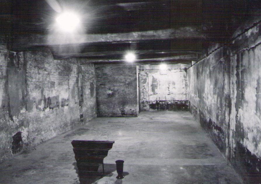 Auschwitz I – Interior of the gas chamber