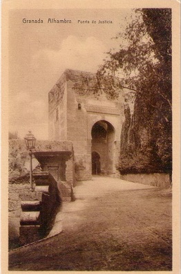 Granada, Alhambra, Puerta de Justicia