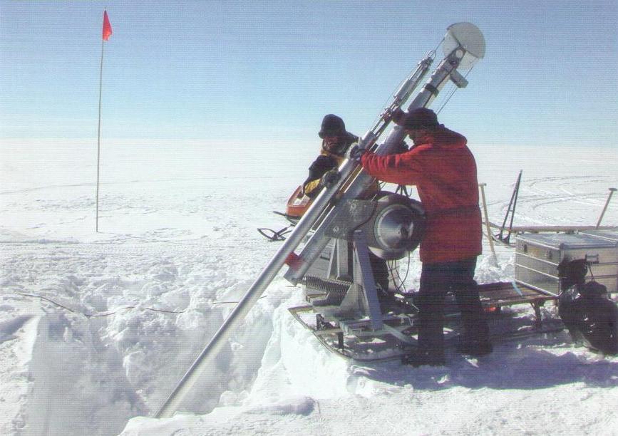 International Polar Year.  Ice Core Drilling and Climatic Change