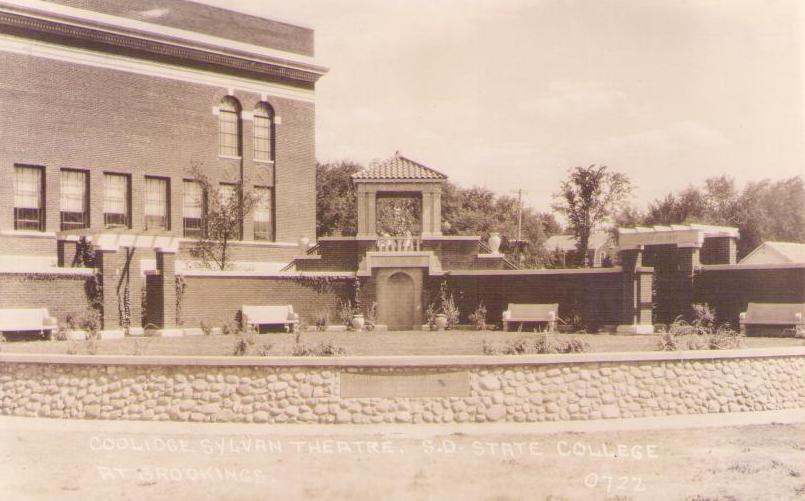 South Dakota State College, Coolidge Sylvan Theatre (Brookings) (USA)