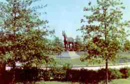 Man O’ War Statue (Lexington, Kentucky, USA)