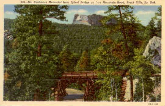 Mt. Rushmore Memorial from Spiral Bridge (South Dakota, USA)