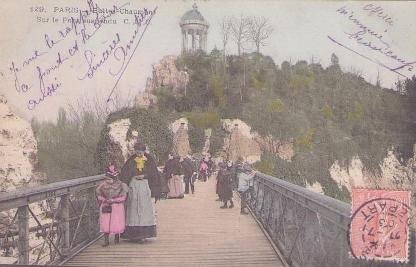 Paris – Buttes-Chaumant Sur le Pont suspendu