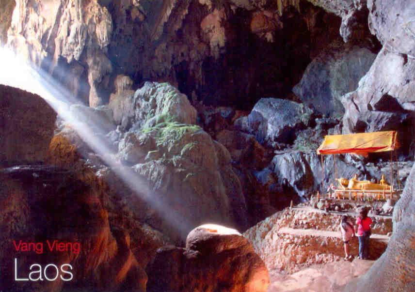 Vang Vieng, Poukham Cave, blue lagoon (Laos)