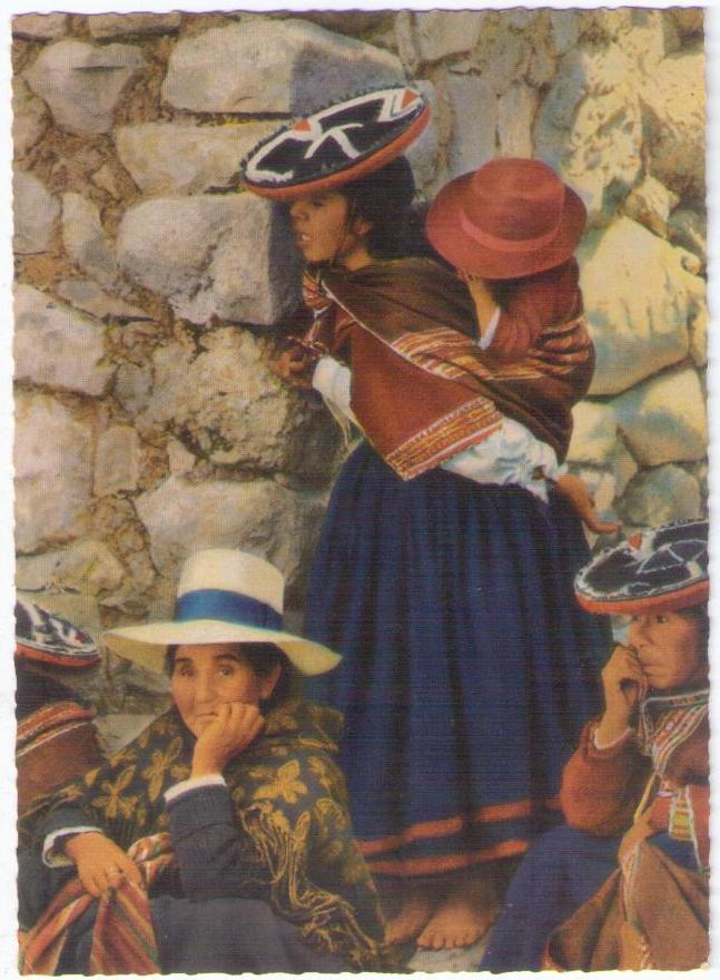 Chinchero, Women (Peru)
