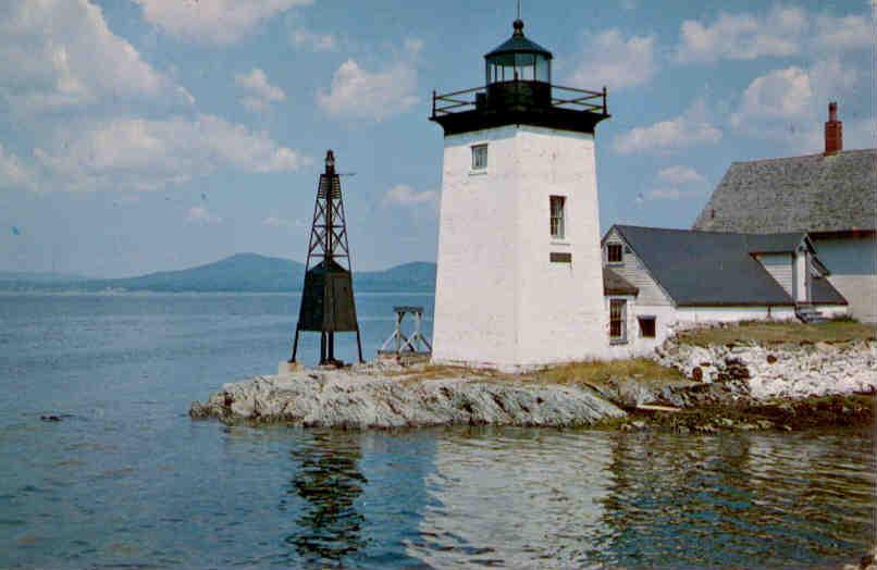 Lighthouse near Ferry Landing, Islesboro (Maine, USA)