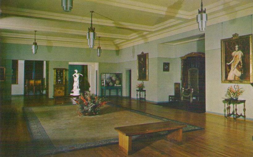 Maryhill Museum of Fine Arts, The Main Room (Washington, USA)