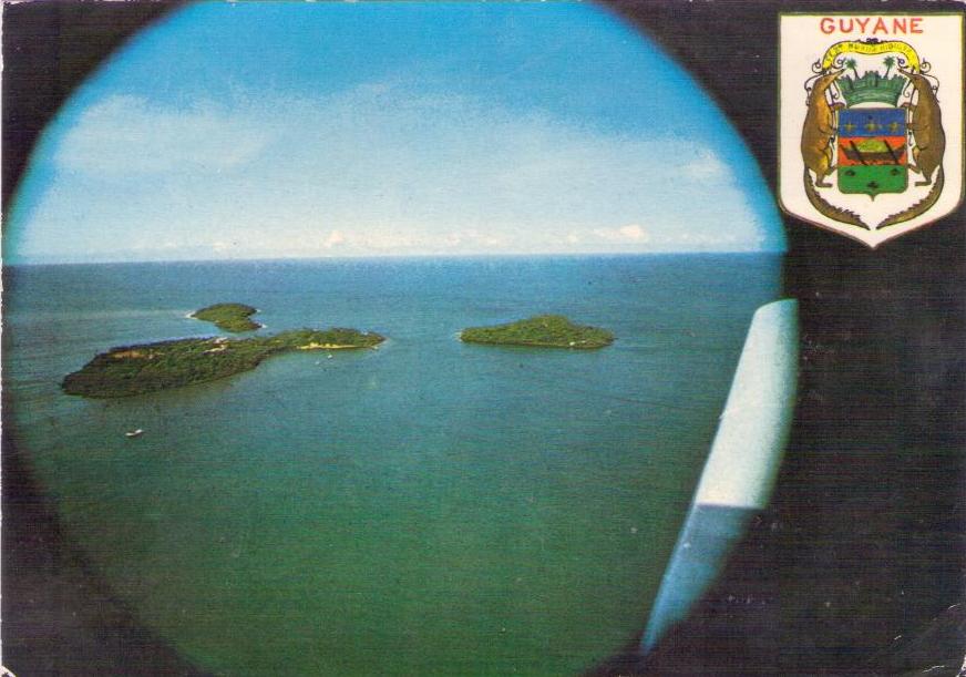 Vue aerienne des Iles du Salut (French Guiana)