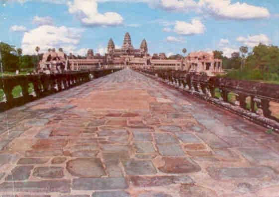 Angkor Wat temple, front gate (Siem Reap, Cambodia)