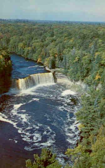 Upper Tahquamenon Falls (Michigan)