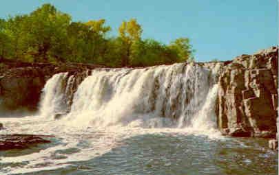 Beautiful Falls on Big Sioux River (Sioux Falls, South Dakota)