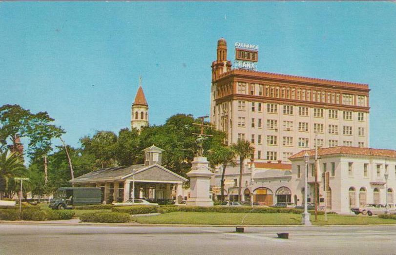 St. Augustine, Plaza de la Constitucion and Exchange Bank (Florida, USA)