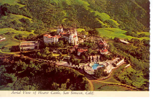 Hearst Castle, aerial view – San Simeon (California)