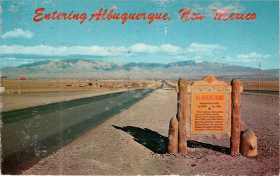 Entering Albuquerque (New Mexico, USA)