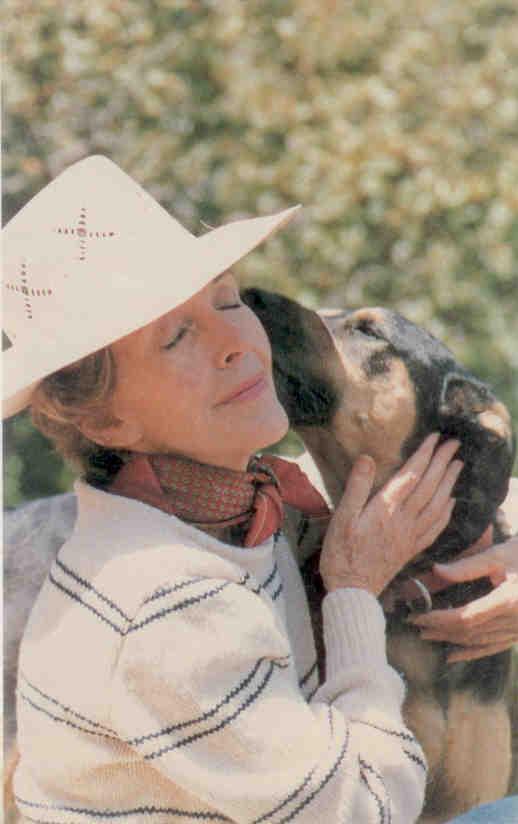 Nancy Reagan and Freebo, Rancho del Cielo (California)