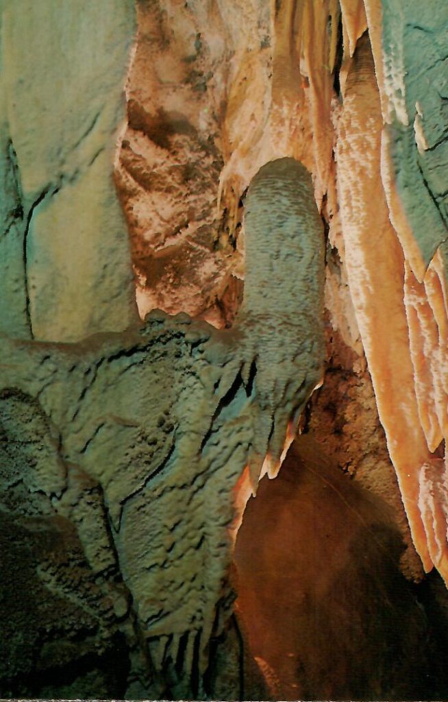 Mercer Caverns, Simon’s Thumb (Murphys, California)