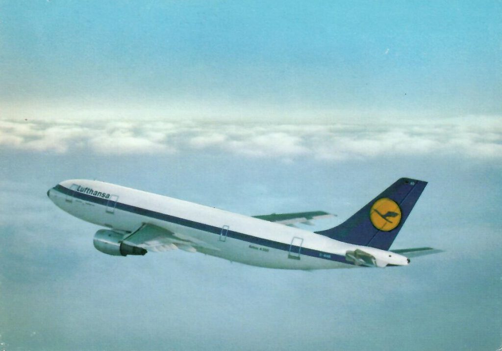 Lufthansa A 300