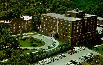 Hinsdale, Hinsdale Sanitarium and Hospital