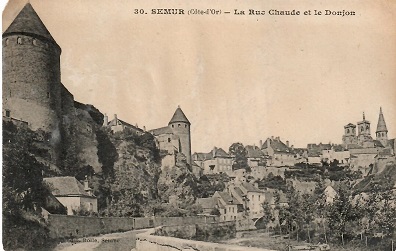 Semur, La Rue Chaude et le Donjon