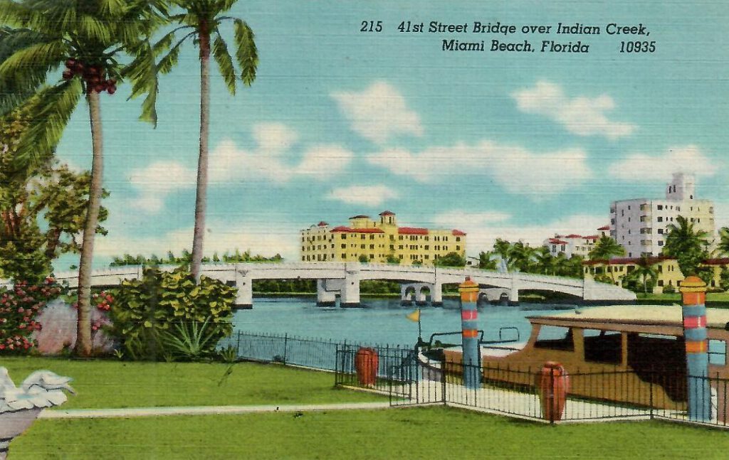 Miami Beach, 41st Street Bridge over Indian Creek (Florida, USA)